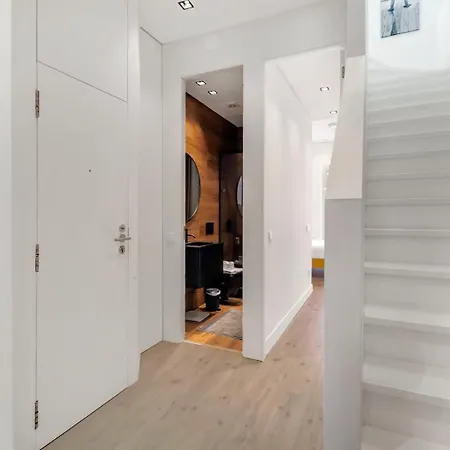 2br Renovated Duplex - Ac - Lx Factory * Lisboa