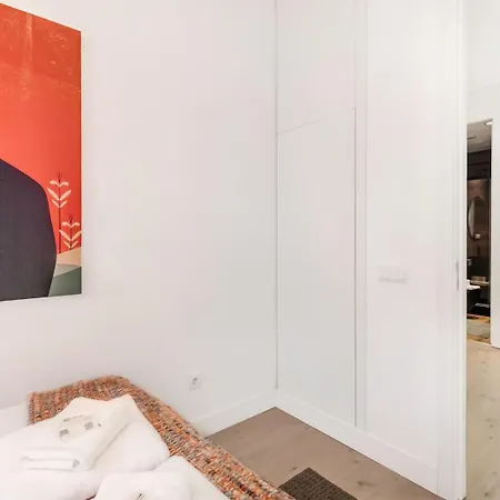 2br Renovated Duplex - Ac - Lx Factory 리스본
